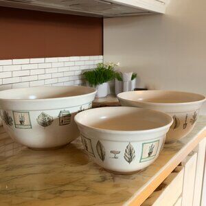 Vintage Pfaltzgraff Naturewood nesting bowls